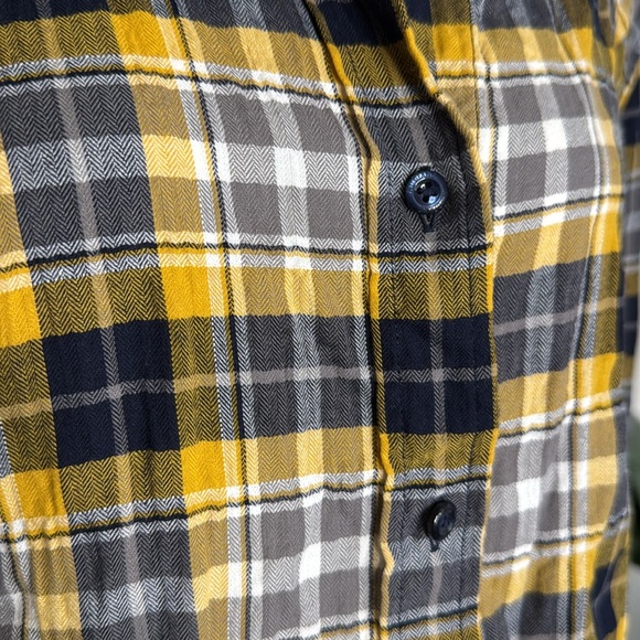 NWOT! Wildfang The Essential Long Sleeve Button Up - Yellow & Gray Flannel - Picture 2 of 5
